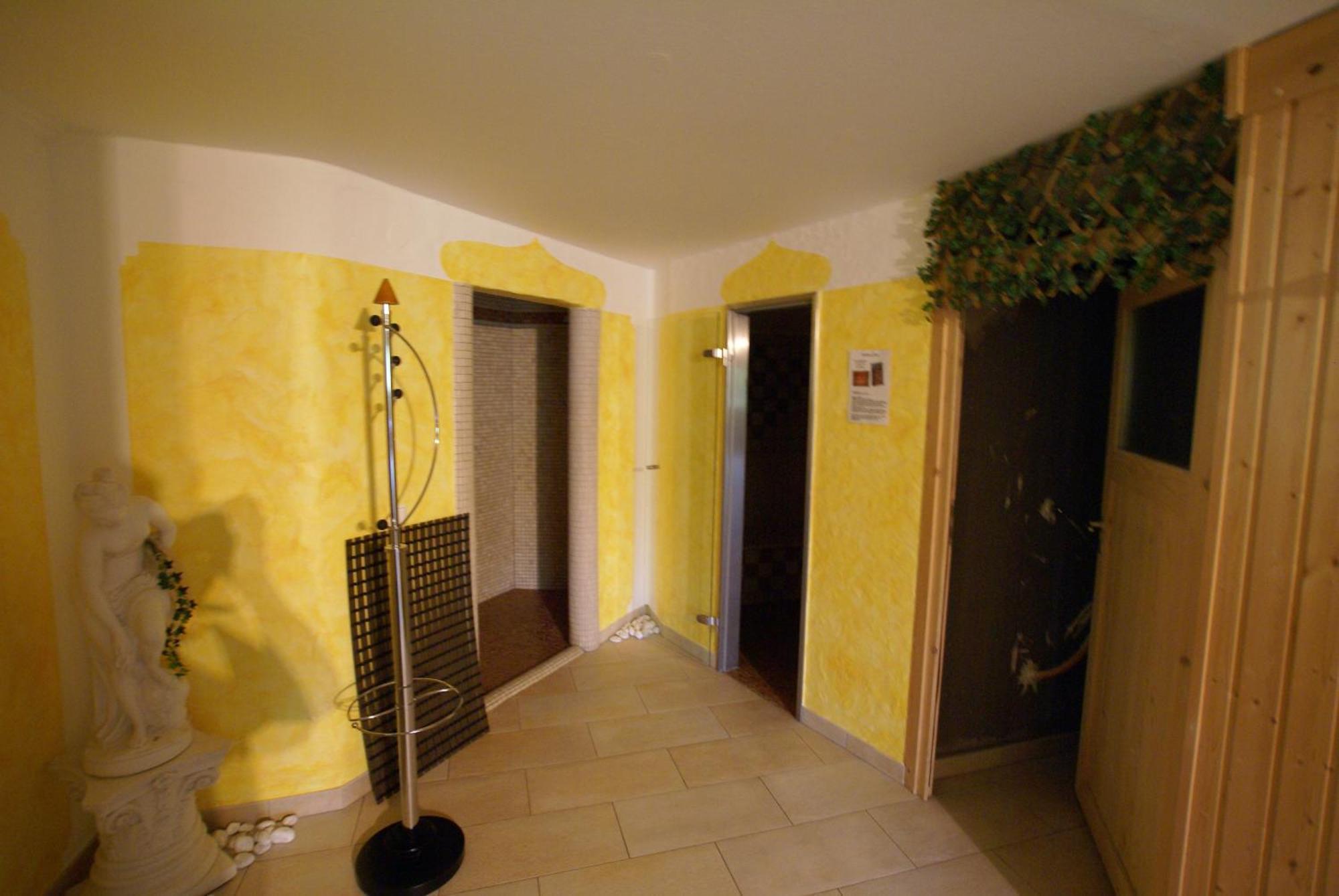 Gasthof Hotel Zur Post Ferlach Dış mekan fotoğraf